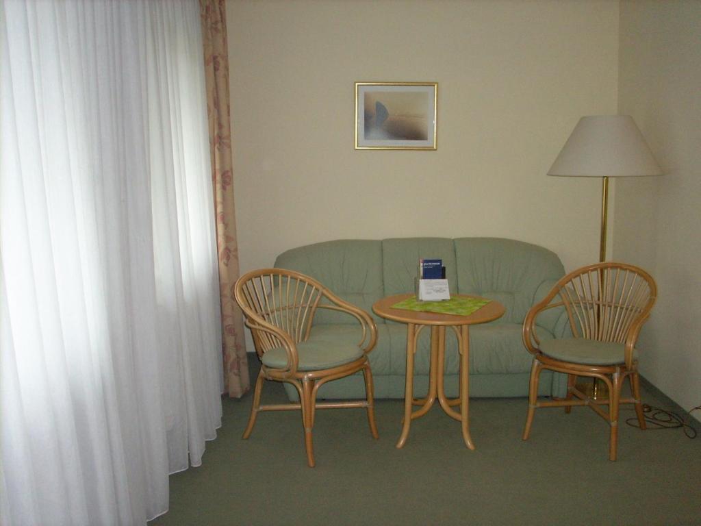 Hotel Am Wariner Warin