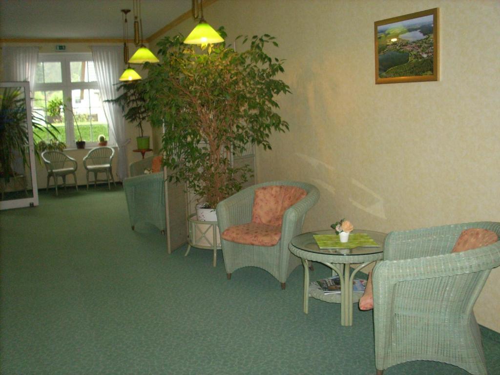 Am Wariner 3* Warin